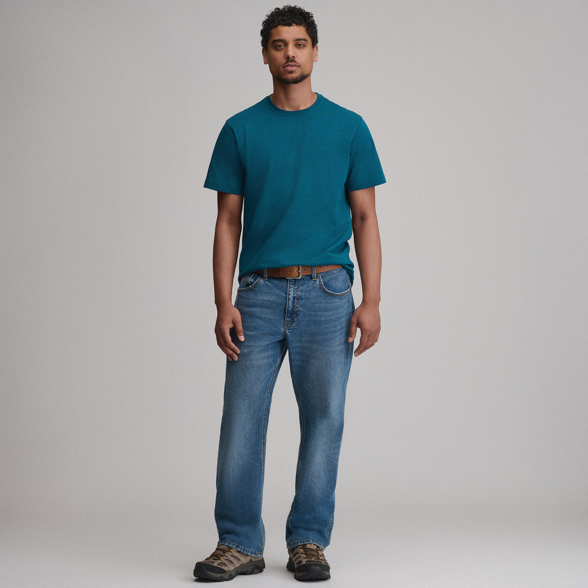 Eddie Bauer Men's Legend Wash 100% Cotton Short-Sleeve Classic T-Shirt alternate view 3