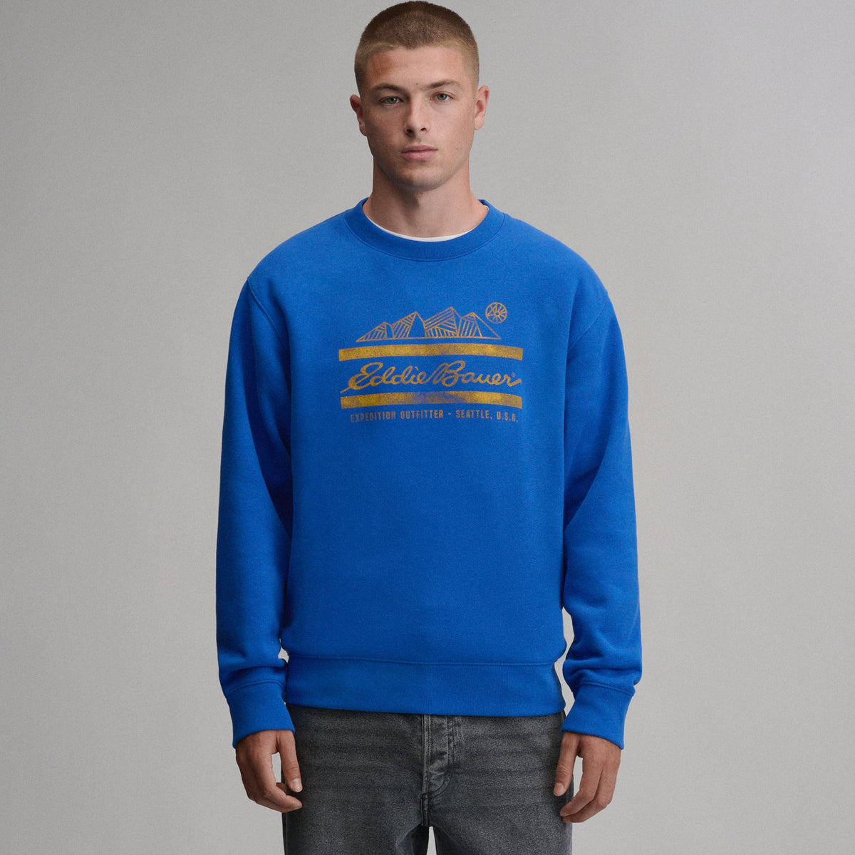 Eddie Bauer Men's The Vintage Soft Crew EB Script product image