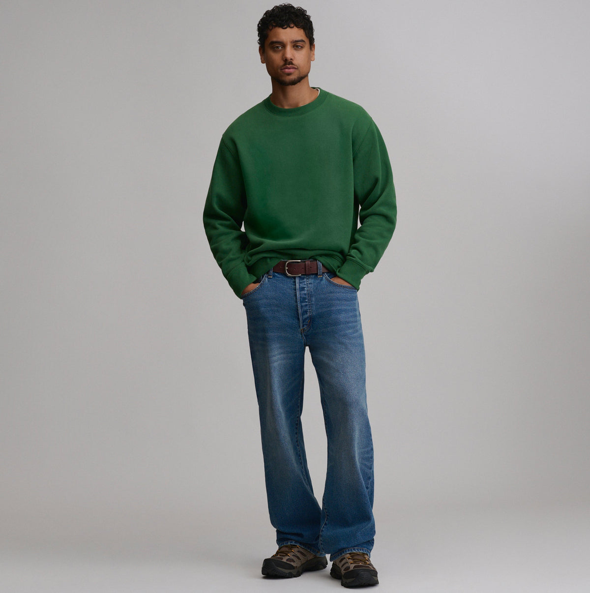 Eddie Bauer Men's Vintage Soft Crew Sweatshirt alternate view 4