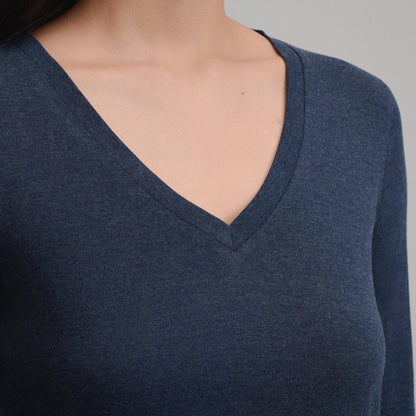 Eddie Bauer Women's Everyday Long-Sleeve V-Neck T-Shirt alternate view 2