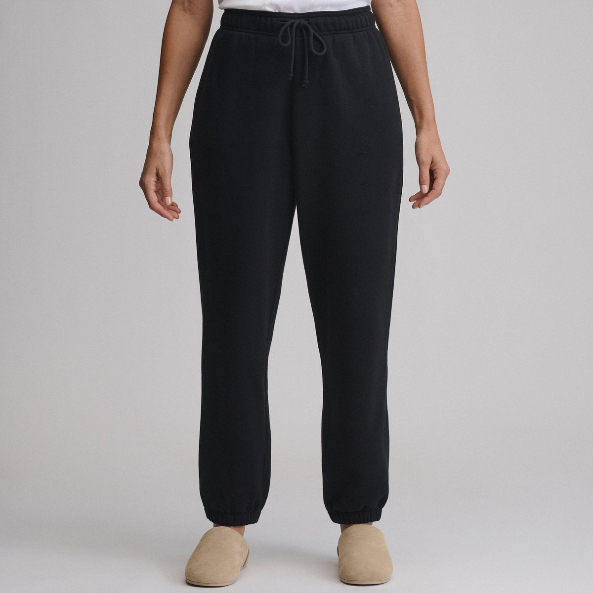 Eddie Bauer Women's Vintage Soft Relaxed Fit Jogger Sweatpants alternate view 4