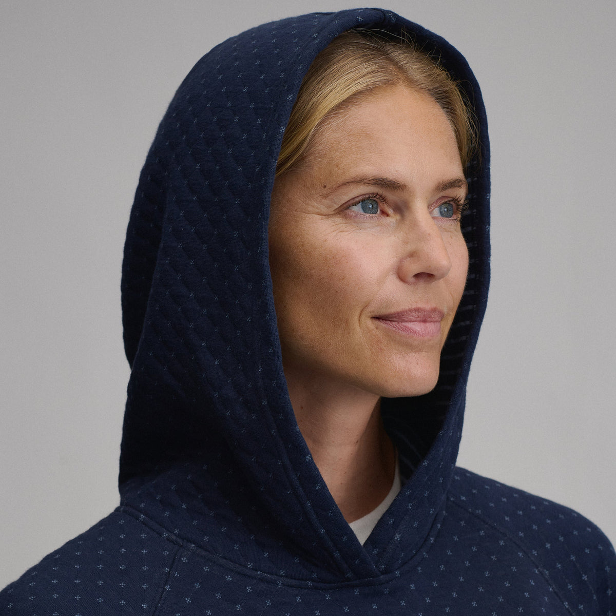 Eddie Bauer Women's Quilted Hoody alternate view 2
