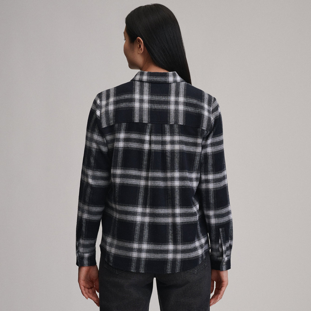 Eddie Bauer Women's Long-Sleeve Heritage Soft Classic Flannel Shirt alternate view 1