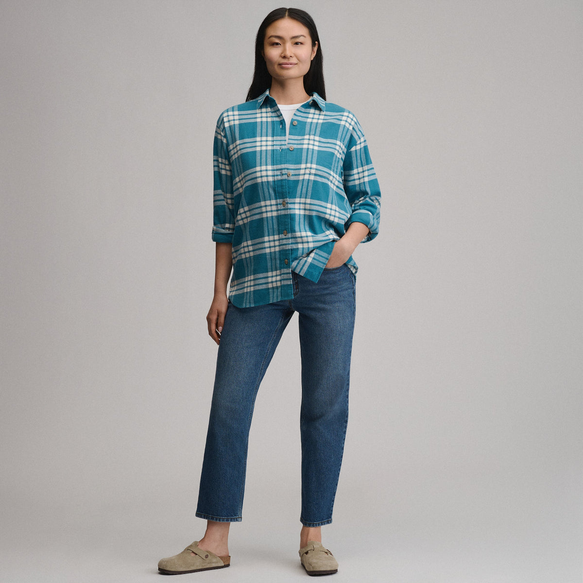 Eddie Bauer Women's Field Flex Boyfriend Flannel Shirt alternate view 3