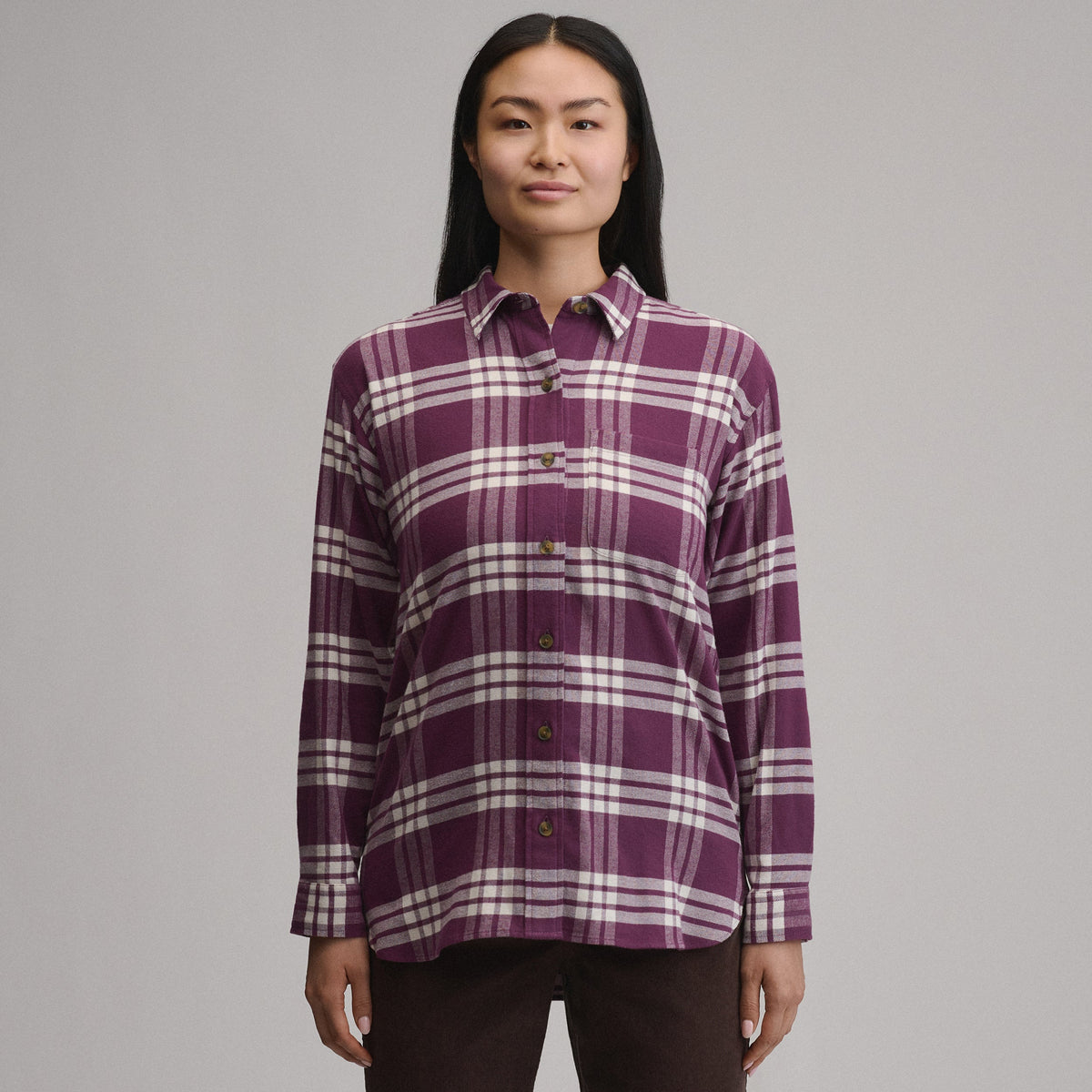 Eddie Bauer Women's Field Flex Boyfriend Flannel Shirt alternate view 4