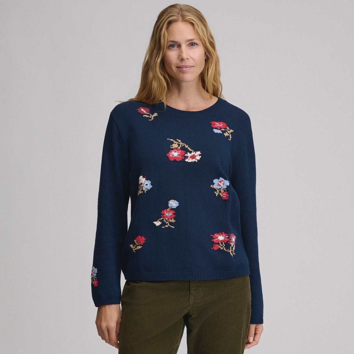 Eddie Bauer Women's Floral Crewneck Sweater alternate view 4