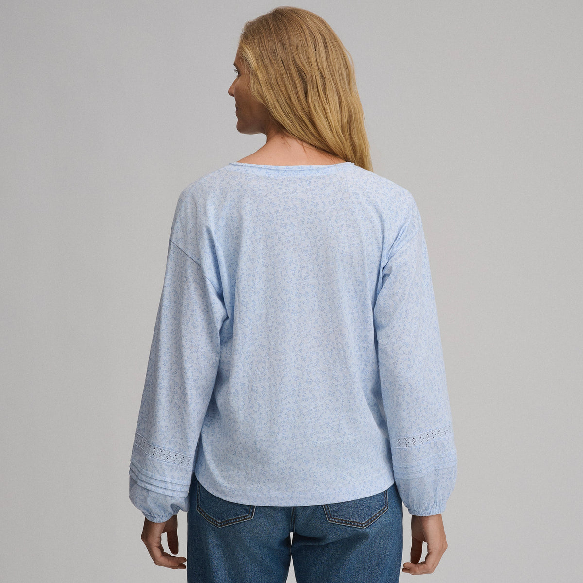 Eddie Bauer Women's Long-Sleeve Soft Relaxed Top alternate view 1