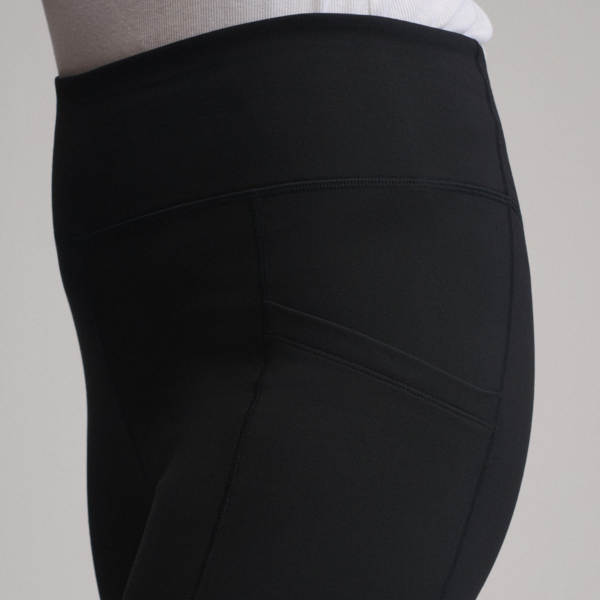 Eddie Bauer Women's Crossover Trail Adventure High-Rise Leggings alternate view 2
