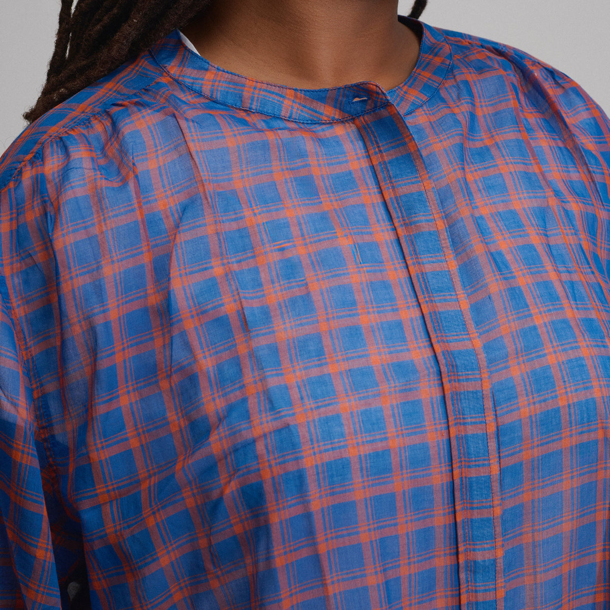 Eddie Bauer Women's Long-Sleeve Collarless Button-Down Shirt alternate view 5