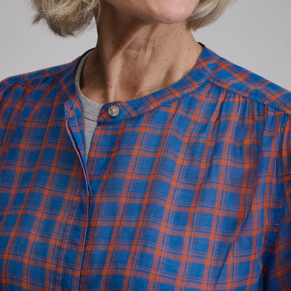 Eddie Bauer Women's Long-Sleeve Collarless Button-Down Shirt alternate view 2