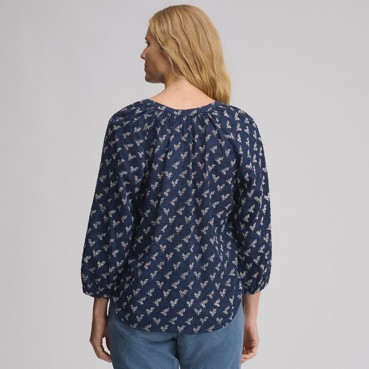 Eddie Bauer Women's Long-Sleeve Split-Neck Popover alternate view 1