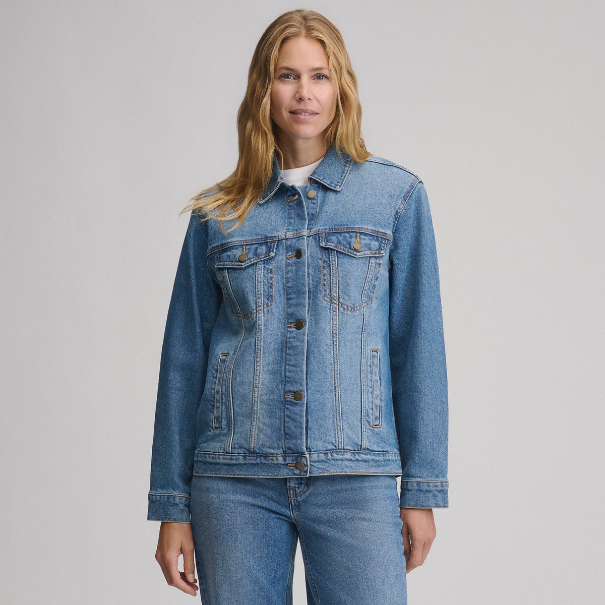 Eddie Bauer Women's Iconic Denim Jacket product image