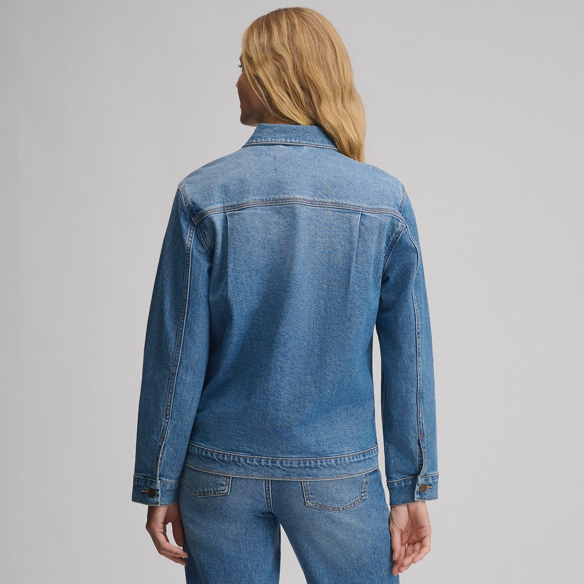 Eddie Bauer Women's Iconic Denim Jacket alternate view 1