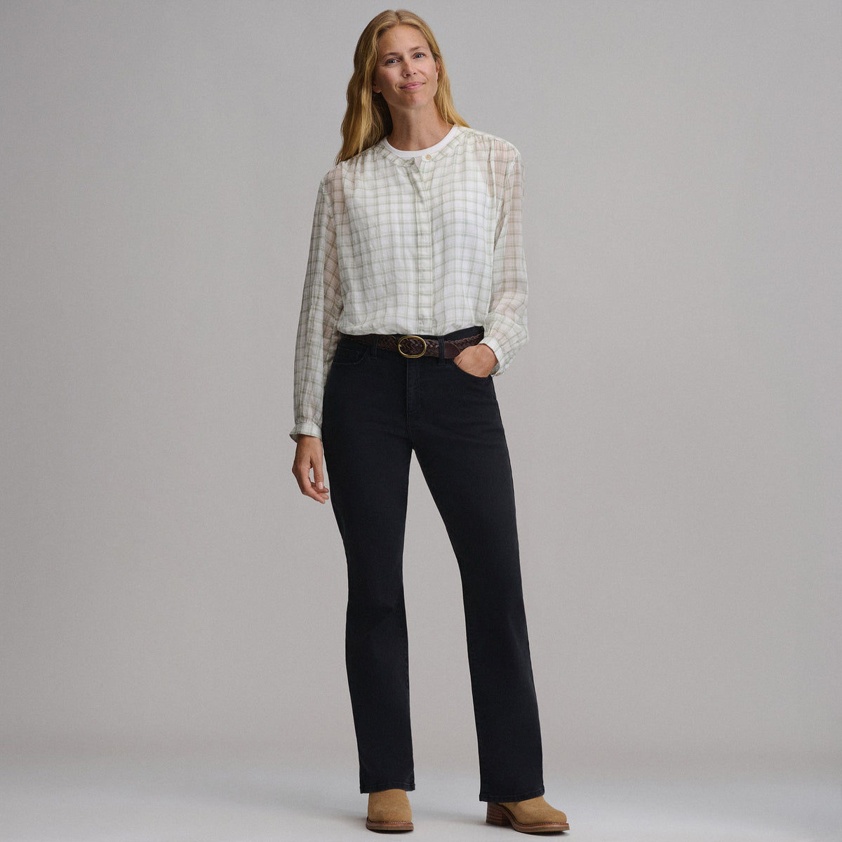Eddie Bauer Women's Venture Stretch High-Rise Bootcut Jeans alternate view 3