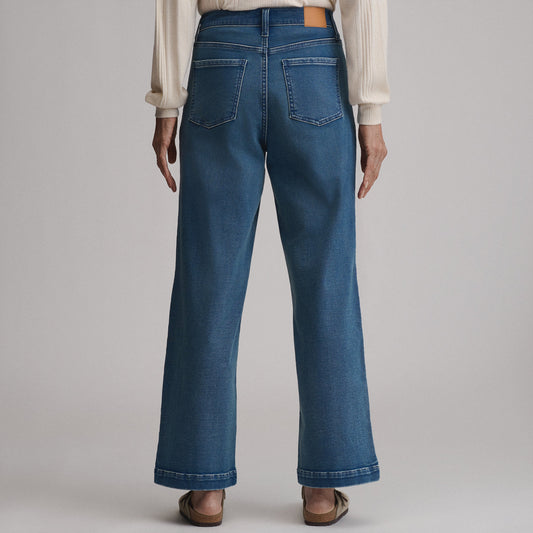 Eddie Bauer Women's High Waisted Wide-Leg Jean alternate view 1