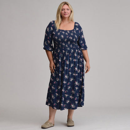 Eddie Bauer Women's Printed 3/4 Sleeve Smocked Bodice Dress alternate view 3