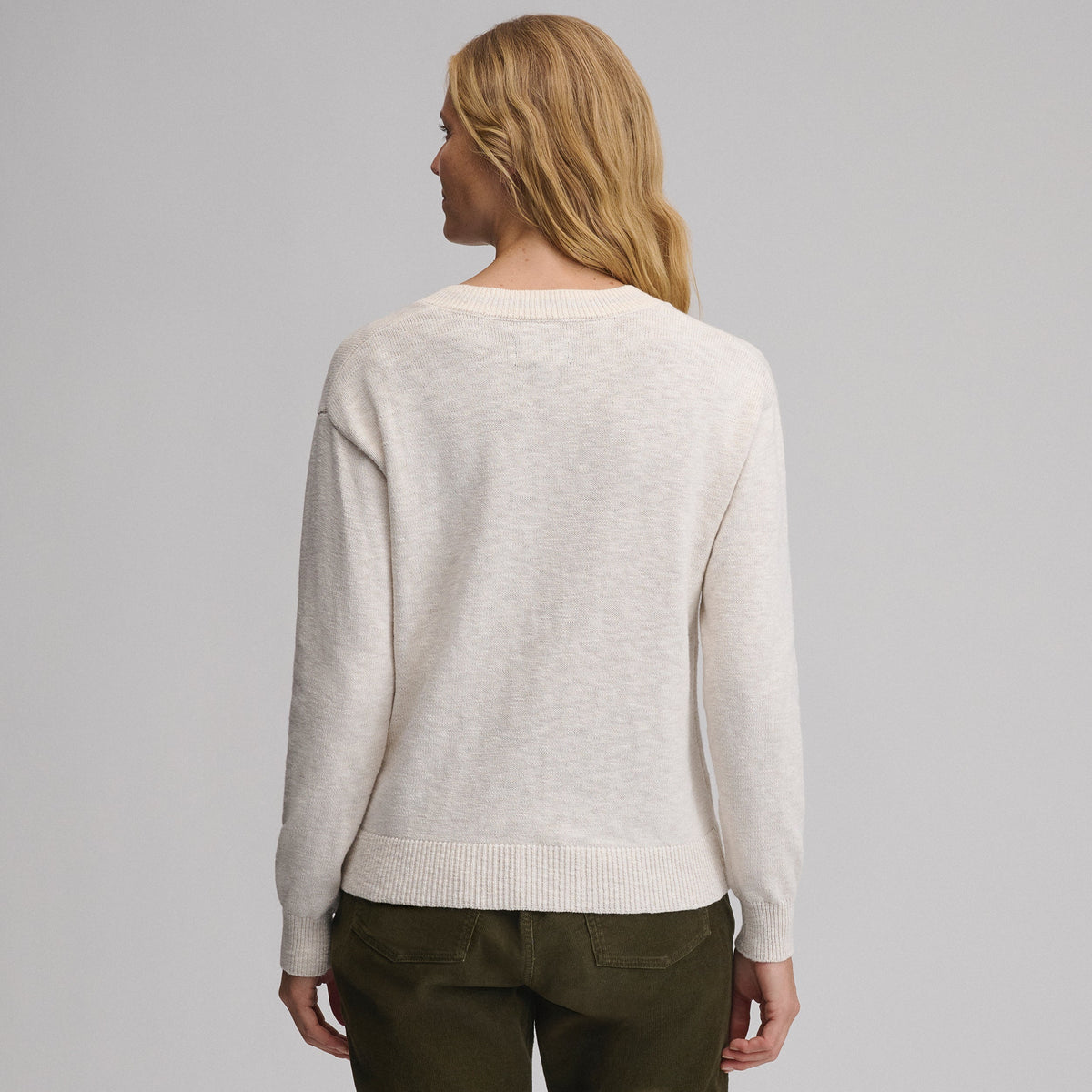 Eddie Bauer Women's Everyday V-Neck Sweater - Tipped Collar alternate view 5