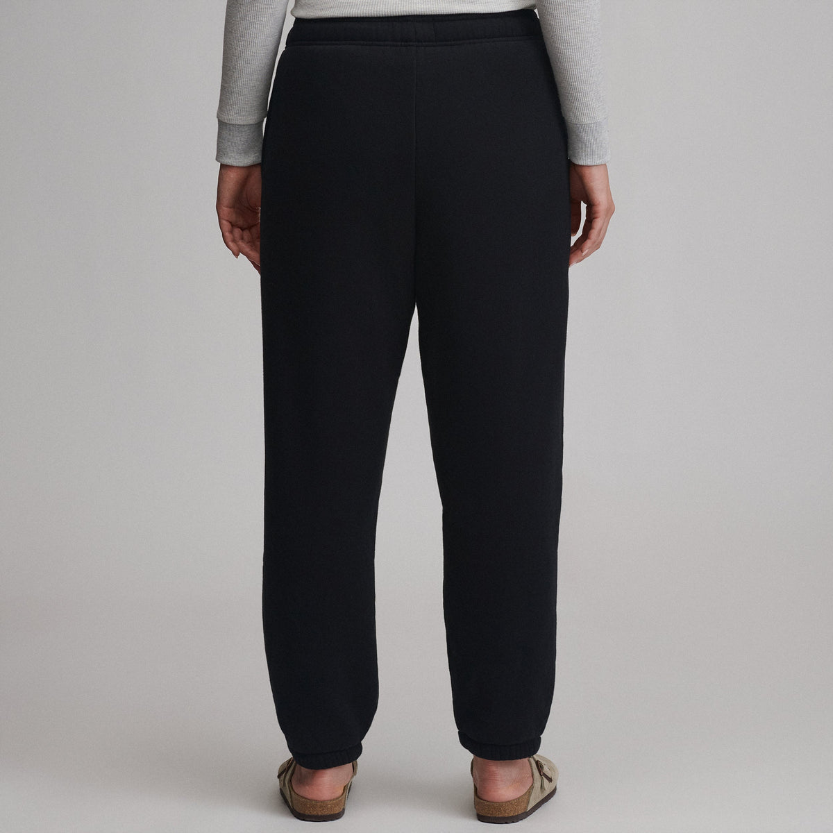Eddie Bauer Women's The Vintage Soft Faux Sherpa Lined Jogger alternate view 1