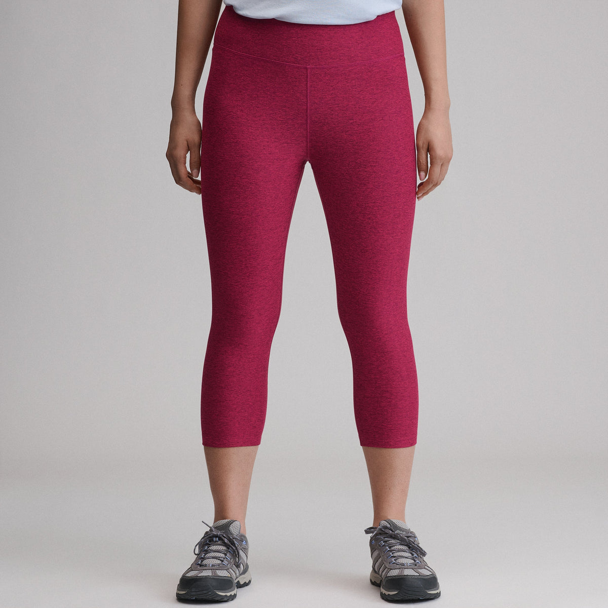 Eddie Bauer Women's Train Ascent 2.0 High-Rise Capri Leggings alternate view 3