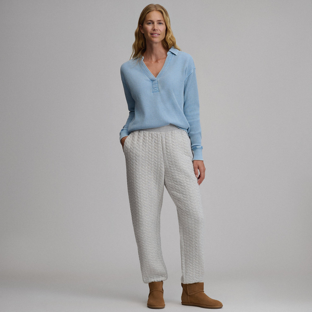 Eddie Bauer Women's Lounge V-Neck Thermal Crew alternate view 3