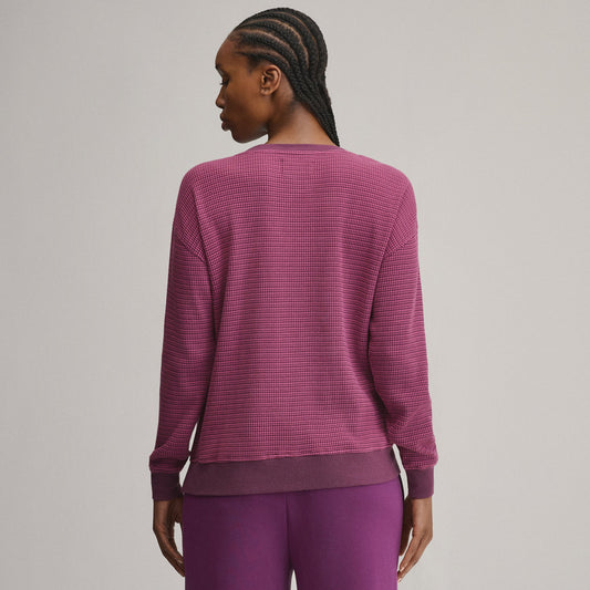Eddie Bauer Women's Long-Sleeve V-Neck Boyfriend Thermal Crew - Striped alternate view 1