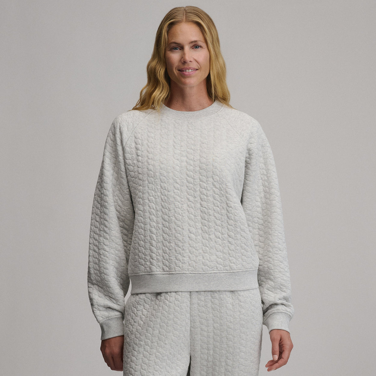 Eddie Bauer Women's Quilted Crew alternate view 4