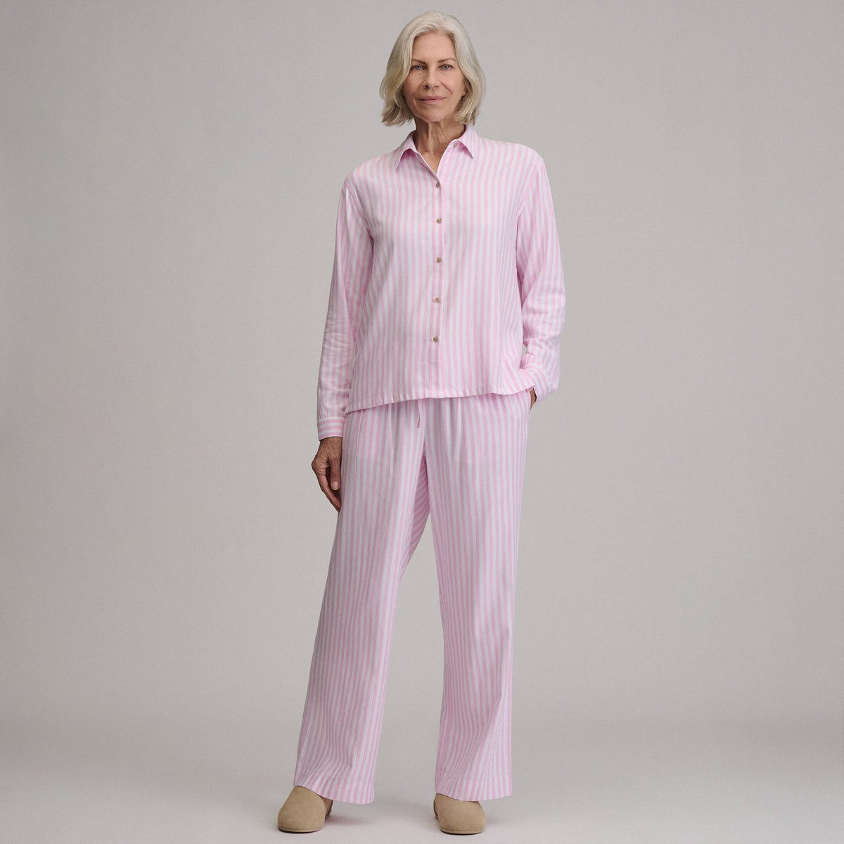 Eddie Bauer Women's Softened Sleep Pants alternate view 4