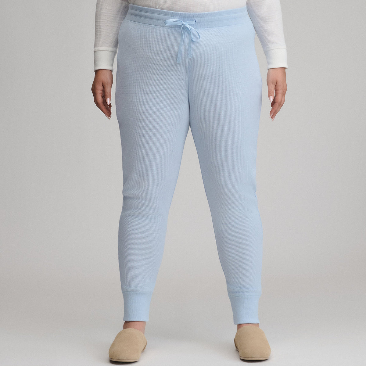 Eddie Bauer Women's Infinity Thermal Pants alternate view 2