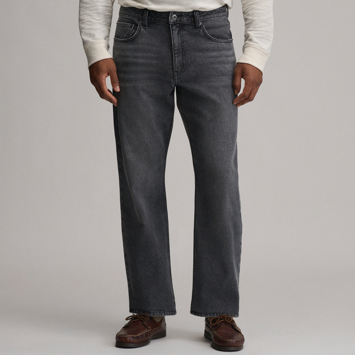 Eddie Bauer Men's Eddie's Flex Jean - Relaxed alternate view 4
