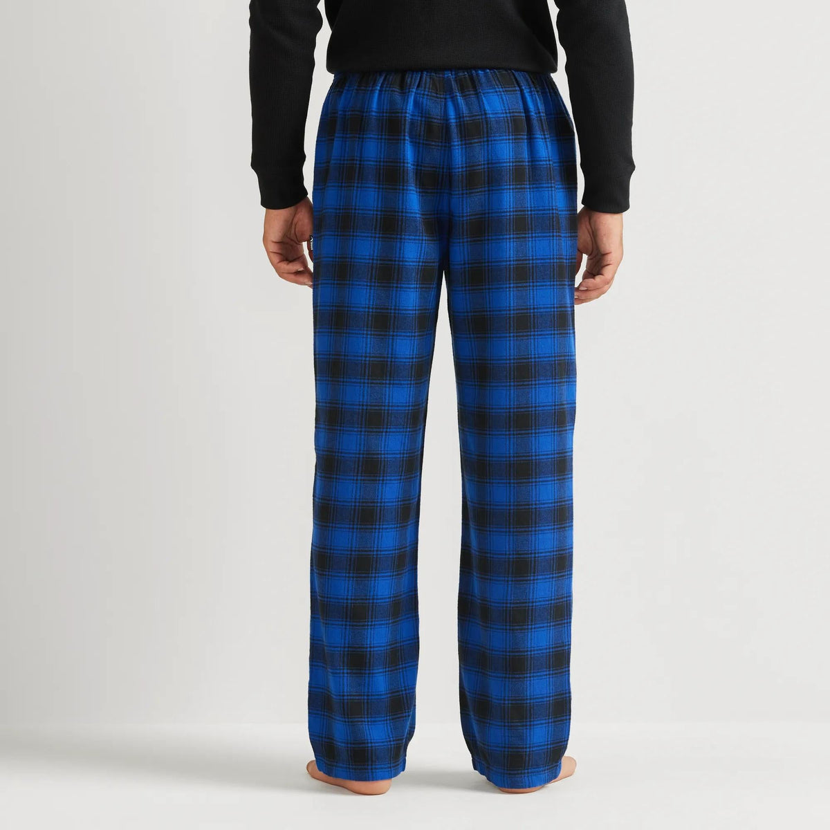 Eddie Bauer Men's Eddie's Favorite Flannel Pajama Pants alternate view 4