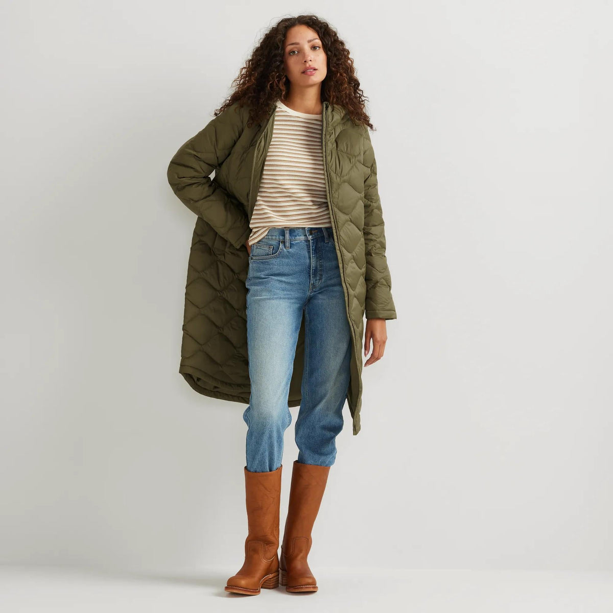 Eddie Bauer Women's Shaw Down Hooded Parka alternate view 4