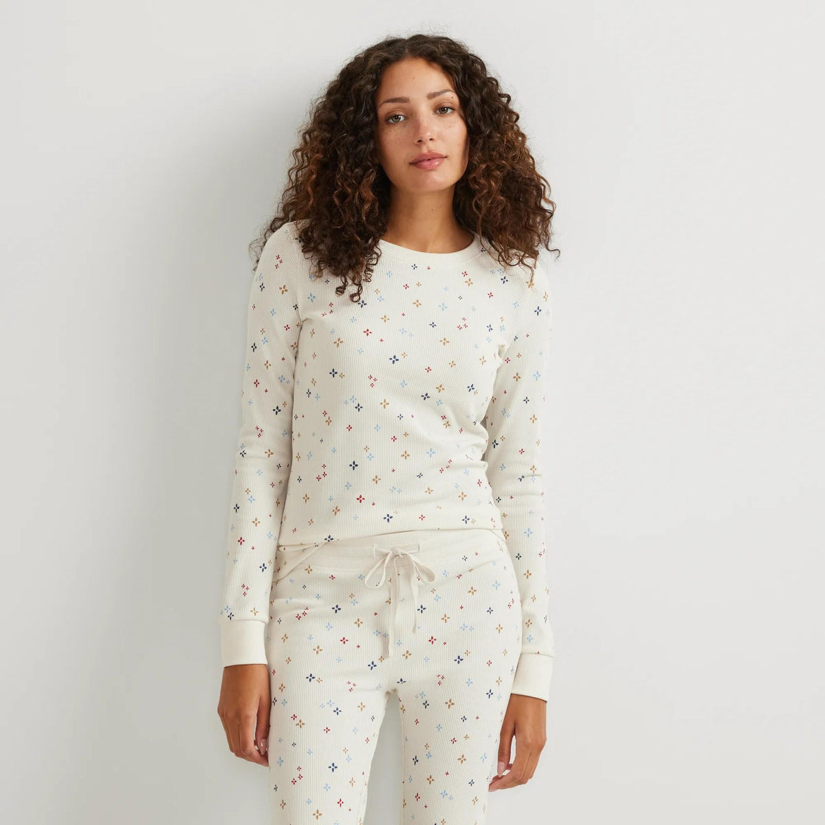 Eddie Bauer Women's Infinity Thermal Crew alternate view 1