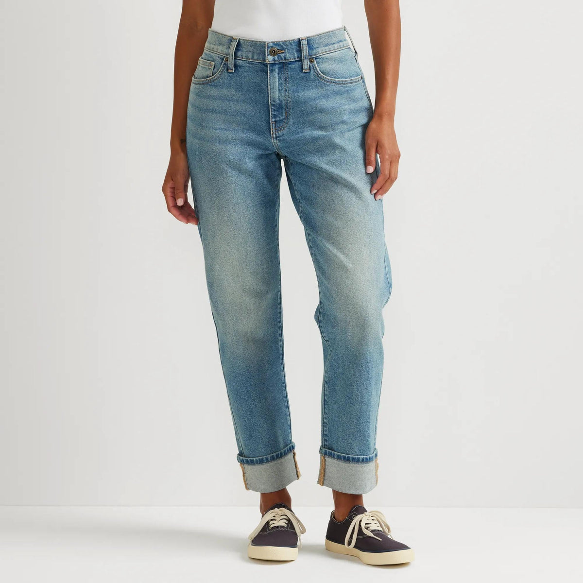 Eddie Bauer Women's Authentic 90s Boyfriend Relaxed Fit Jeans product image