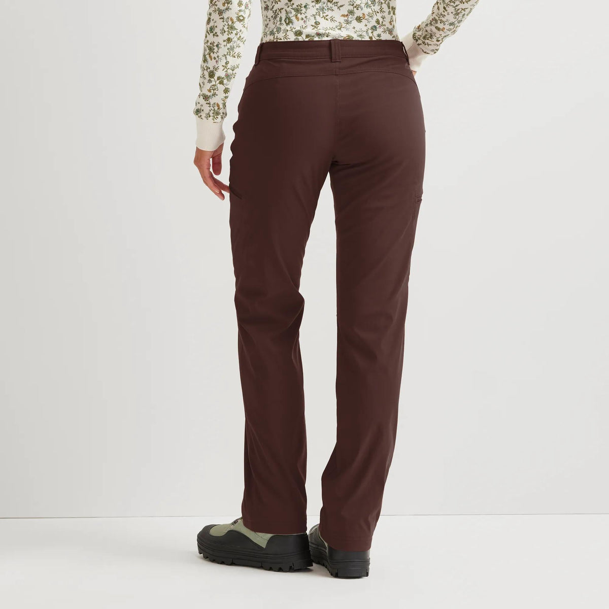 Eddie Bauer Women's Guide Pro Lined Pants alternate view 2