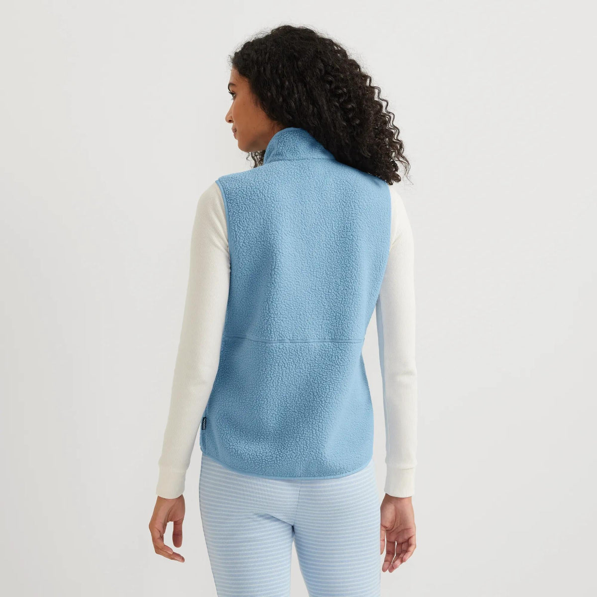 Eddie Bauer Women's Quest 300 Fleece Vest alternate view 2