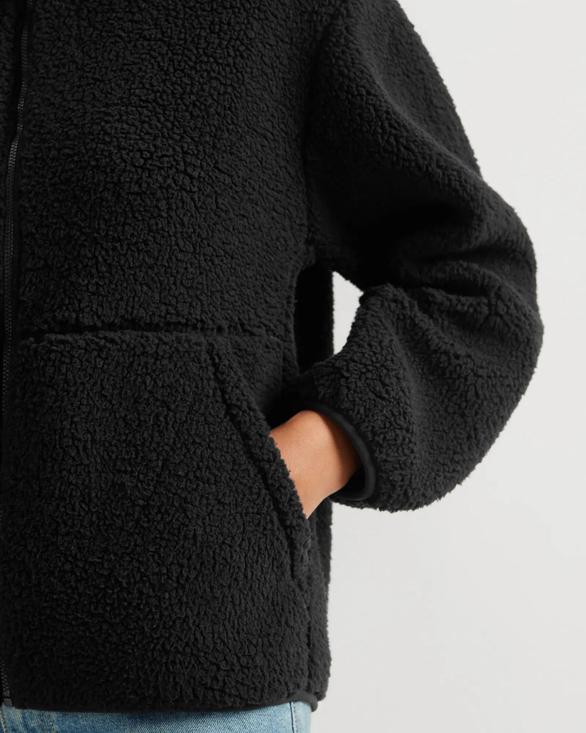 Eddie Bauer Women's Chill Out Fleece Full-Zip Jacket alternate view 4