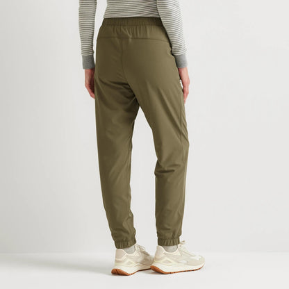 Eddie Bauer Women's Flexion 3.0 Fleece-Lined Pull-On Joggers alternate view 5