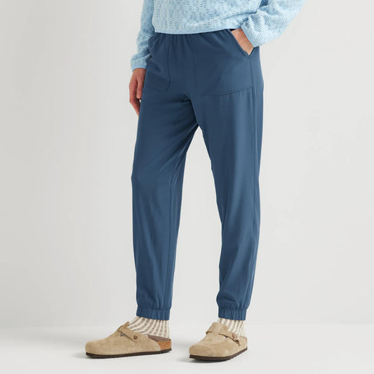 Eddie Bauer Women's Flexion 3.0 Fleece-Lined Pull-On Joggers product image