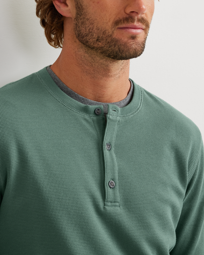 Eddie Bauer Men's Eddie's Favorite Ultrasoft Thermal Henley alternate view 4