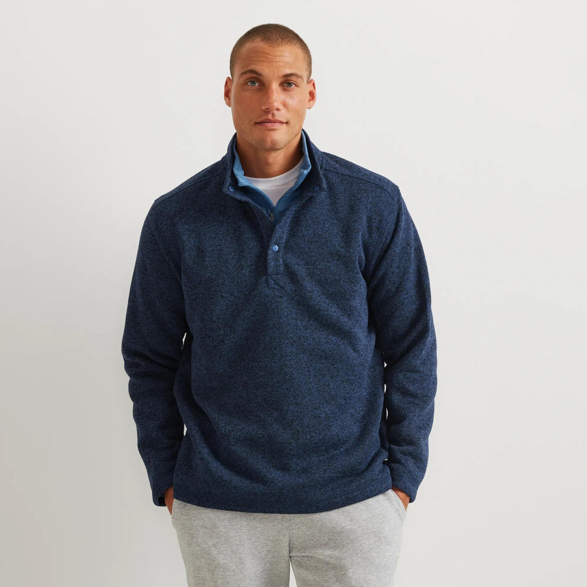 Eddie Bauer Men's Radiator Fleece 2.0 Snap Mock Pullover product image