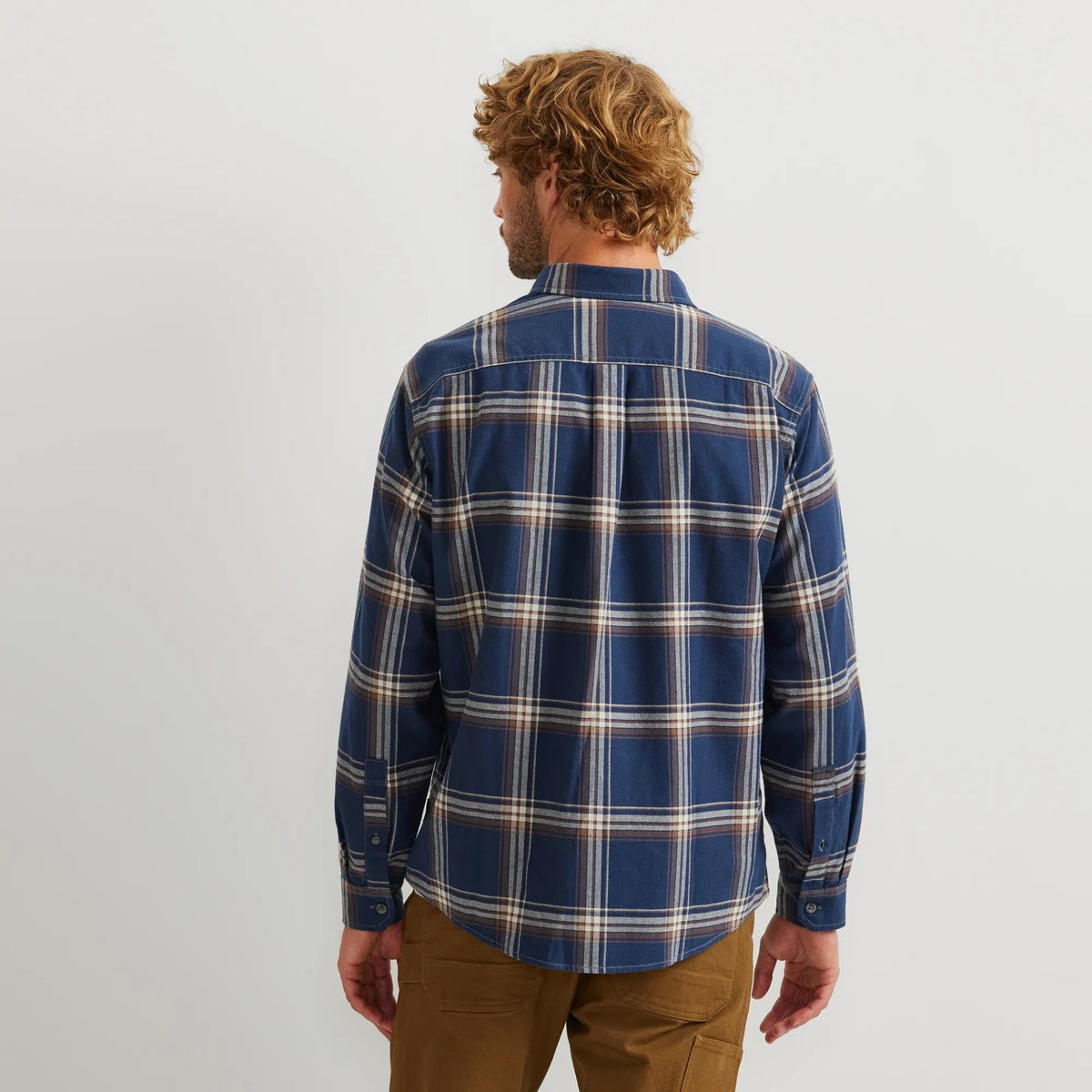 Eddie Bauer Men's Eddie's Favorite Classic Fit Flannel - Pattern alternate view 4