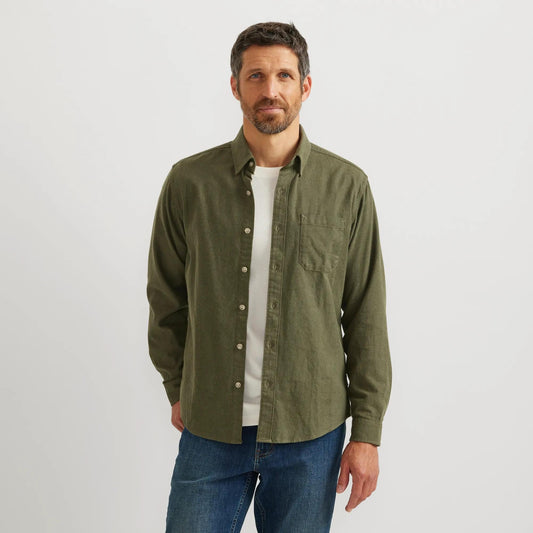 Eddie Bauer Men's Eddie's Favorite Flannel Classic Fit Shirt - Solid product image