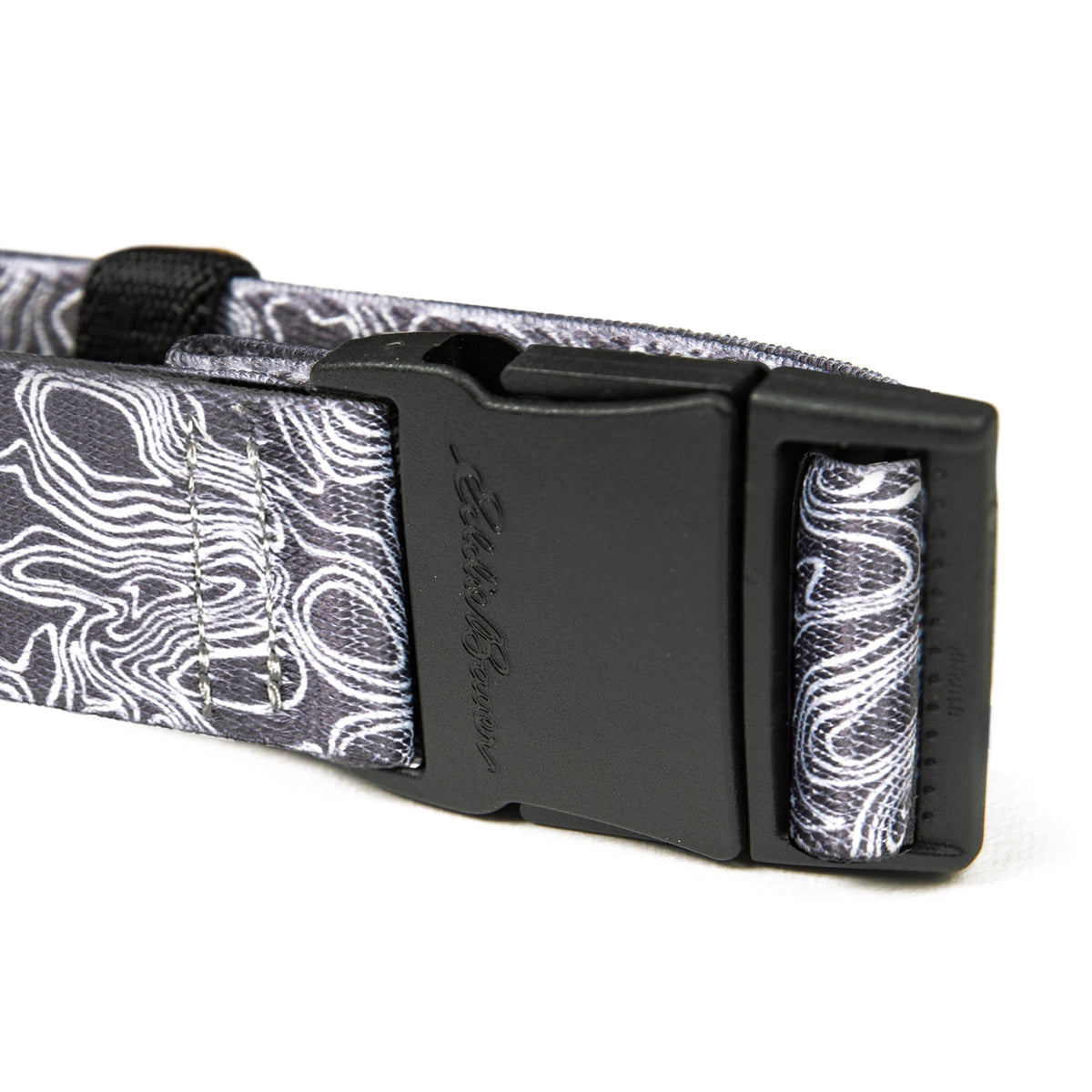 Eddie Bauer Men's Trail Graphic Active Stretch Belt alternate view 2