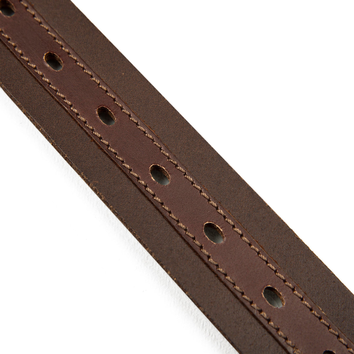 Eddie Bauer Men's Reinforced Tab Leather Belt alternate view 4