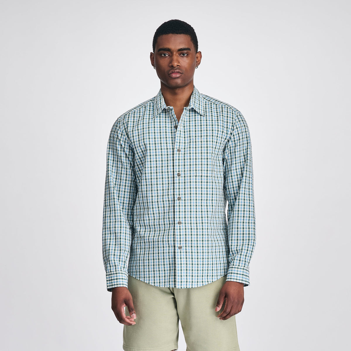 Eddie Bauer Men's Long-Sleeve Pack It 3.0 Seersucker Shirt product image