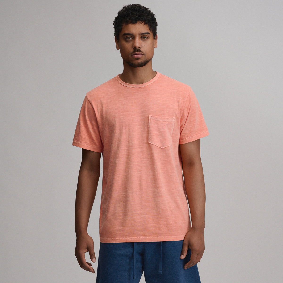 Eddie Bauer Men's Sunwashed Cotton T-Shirt alternate view 4