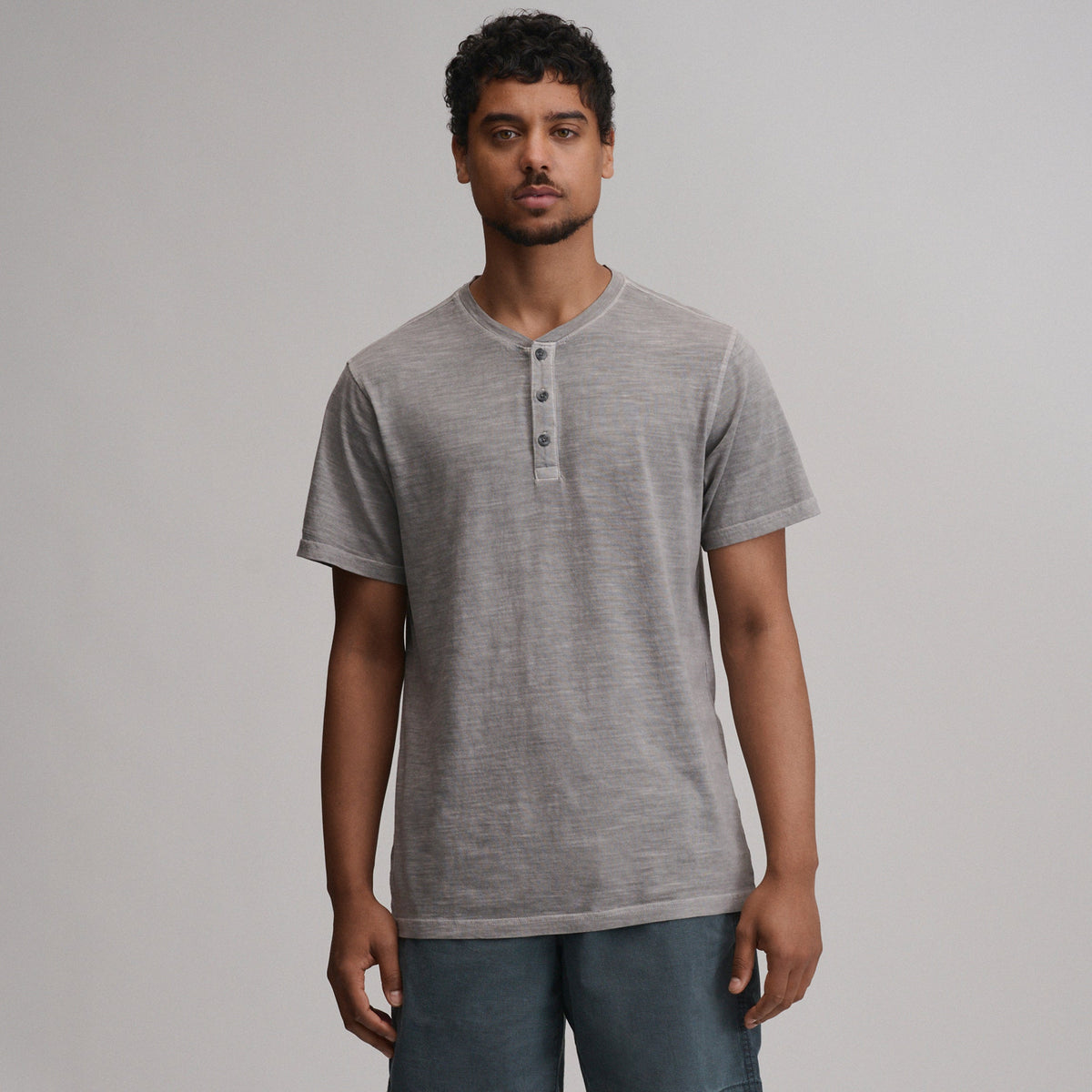 Eddie Bauer Men's Short-Sleeve Sunwashed Cotton Henley product image