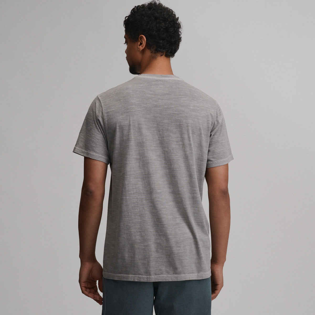 Eddie Bauer Men's Short-Sleeve Sunwashed Cotton Henley alternate view 1