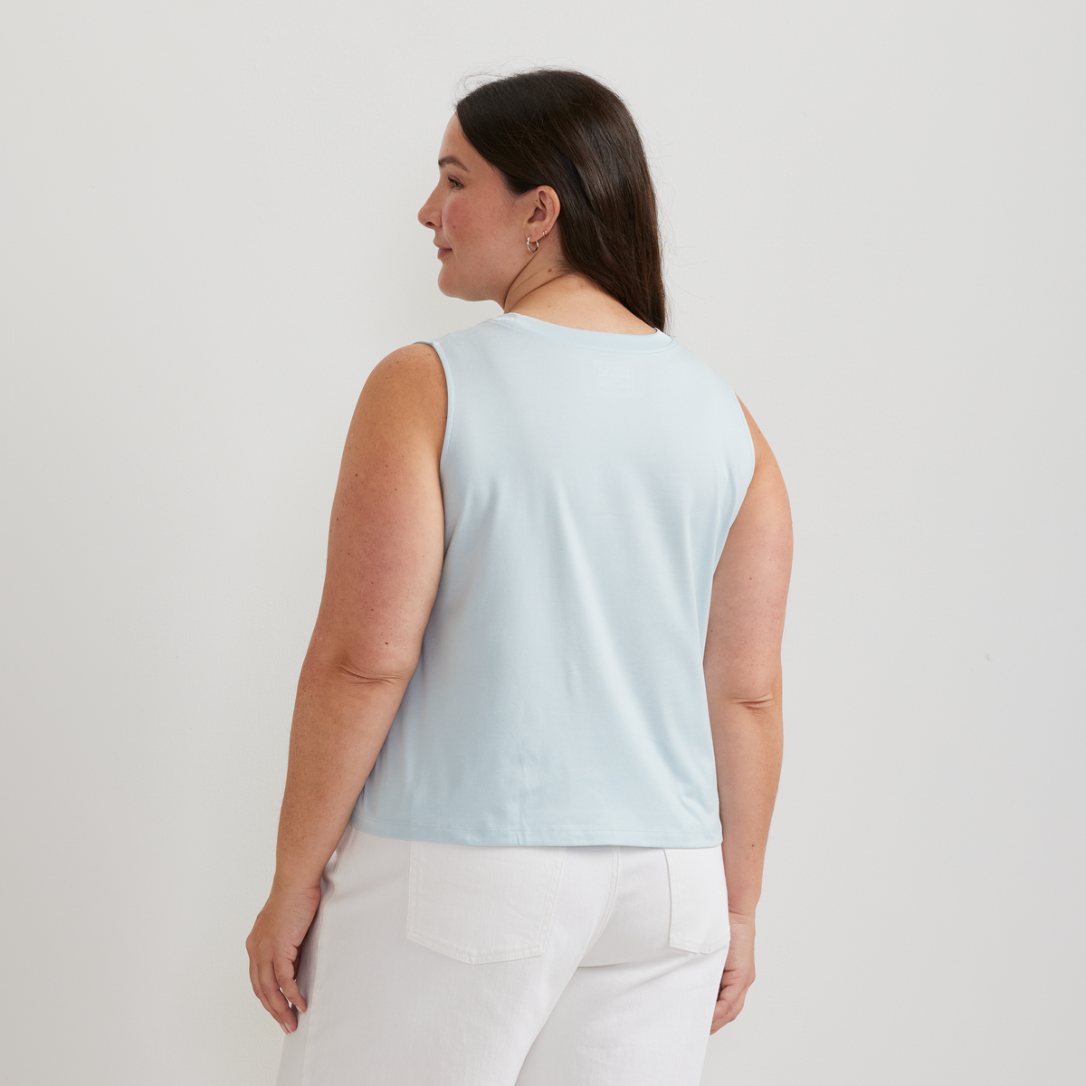 Eddie Bauer Women's Surreal Travel Tank alternate view 4
