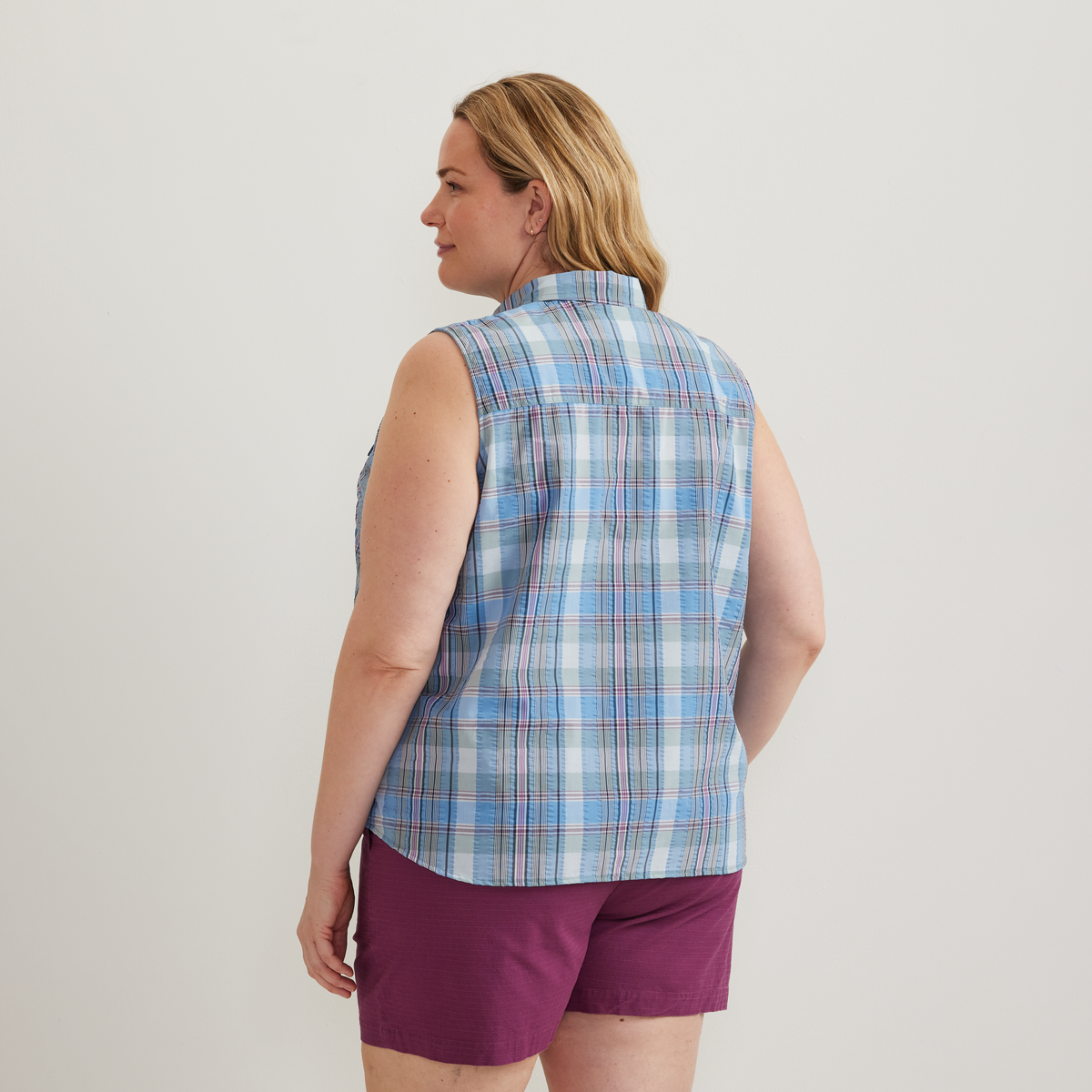 Eddie Bauer Women's Mountain 3.0 Sleeveless Shirt - Print alternate view 3